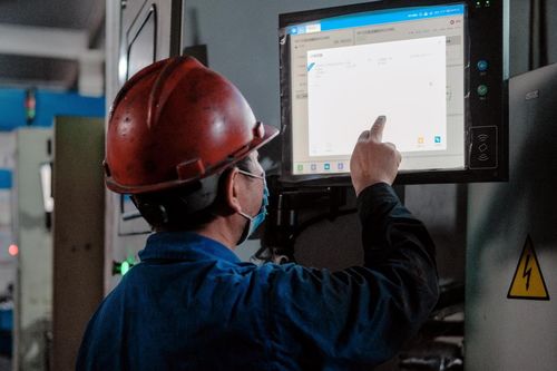 信息化春風(fēng)解難題，寧波移動(dòng)5G數(shù)益輕工廠助力中小企業(yè)煥發(fā)生產(chǎn)活力